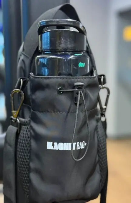 Bolso FitHold con termo, cordón de ajuste y bolsillos laterales